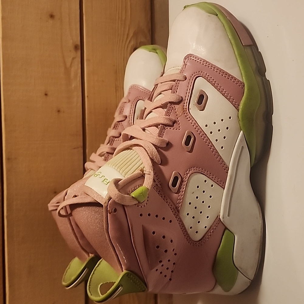 Air Jordan 6-17-23 ELEMENTAL PINK VIVID GREEN DM1159-613 Size 5 Youth